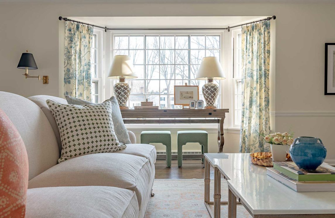 KIPLING-HOUSE-INTERIORS-NANTUCKET-LIVING-ROOM